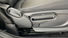 MINI Hatchback 1.5 Cooper Classic Premium 5dr Auto Petrol Hatchback